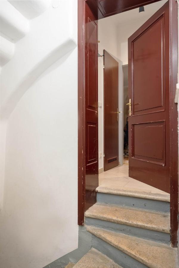 One Bedroom, First district Wenen Buitenkant foto